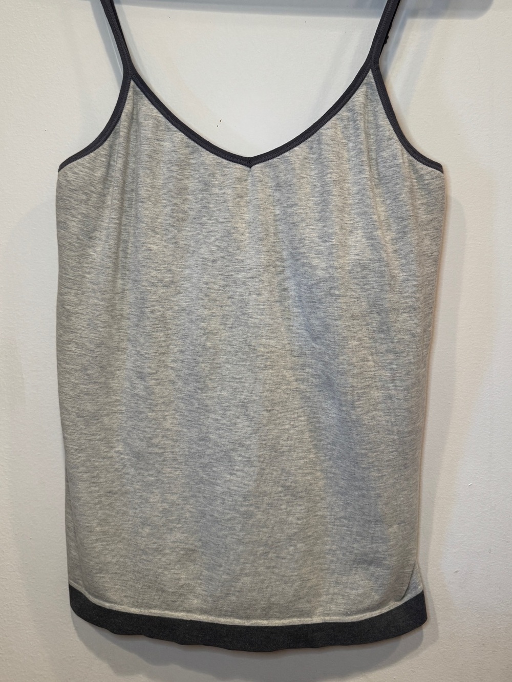 GAP Body Gray Contrast Trim V-Neck Cami Shelf Bra Tank Adjustable